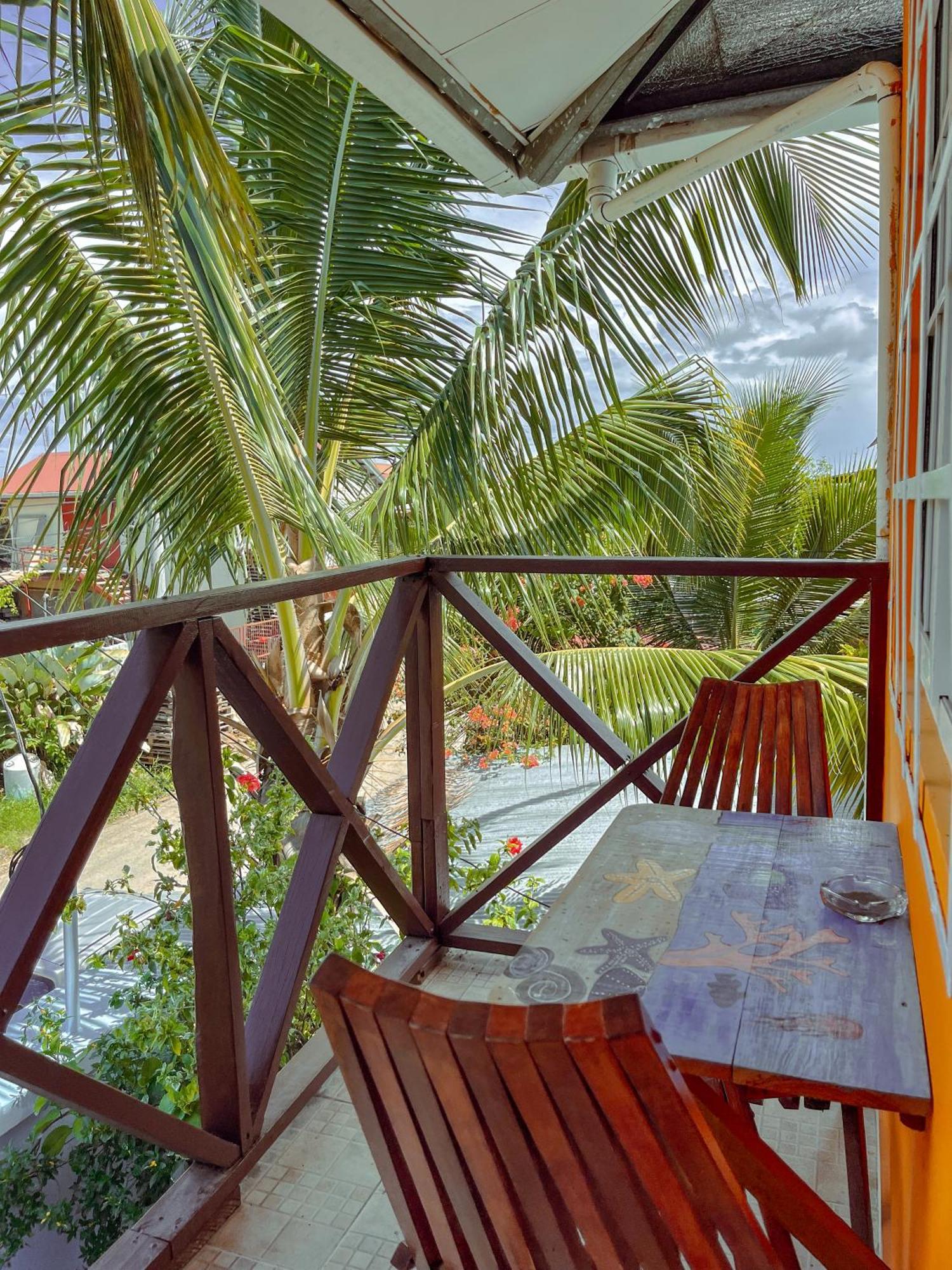 Surfari Bocas Hostel Bocas del Toro Exterior photo